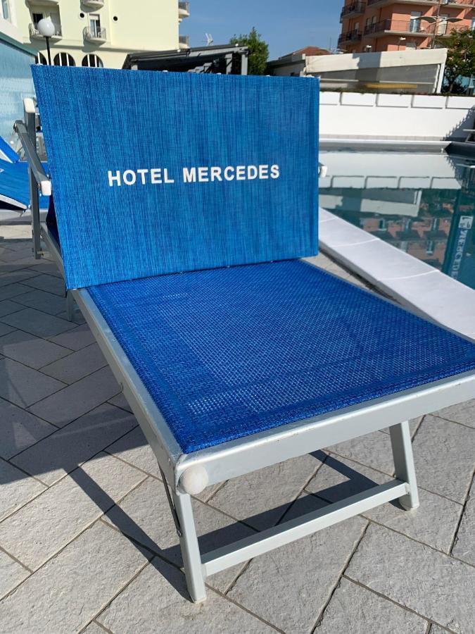 Hotel Mercedes Misano Adriatico Esterno foto